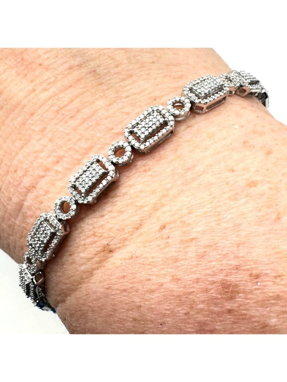 Bracelet 10K White Gold 2 CT. Total Weight Diamond Art Deco Inspired